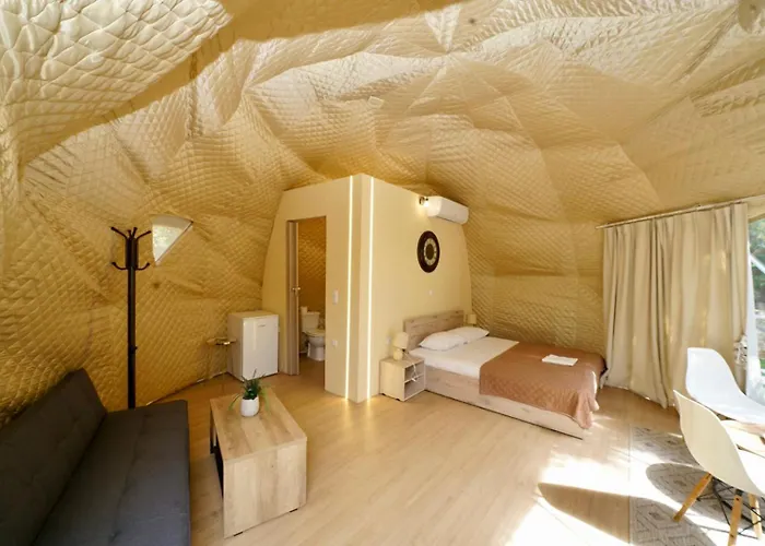 Olive Domes Luxuszelt