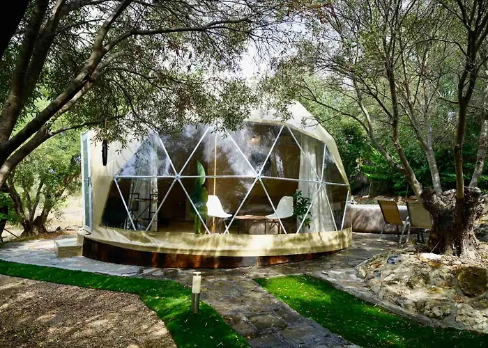 Olive Domes Οργανωμένο κάμπινγκ Νέα Μουδανιά