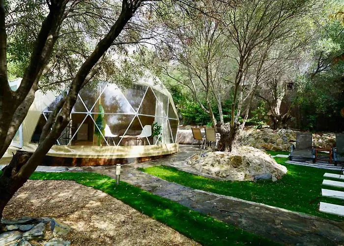 Olive Domes Οργανωμένο κάμπινγκ Νέα Μουδανιά